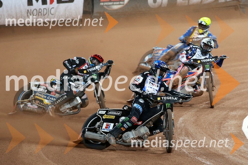 »Femtifem« brez rešitev v Stockholmu