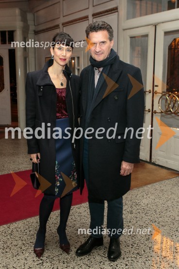 Dr. Jerca Legan Cvikl, antropologinja;  Milan Martin Cvikl, Evropsko računsko sodiščeEvropa, premiera predstave Vinka Möderndorferja