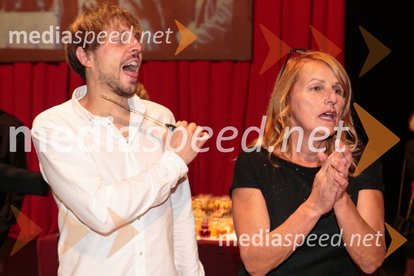  Aljaž Jovanović, igralec;  Zvezdana  Mlakar, igralkaEvropa, premiera predstave Vinka Möderndorferja