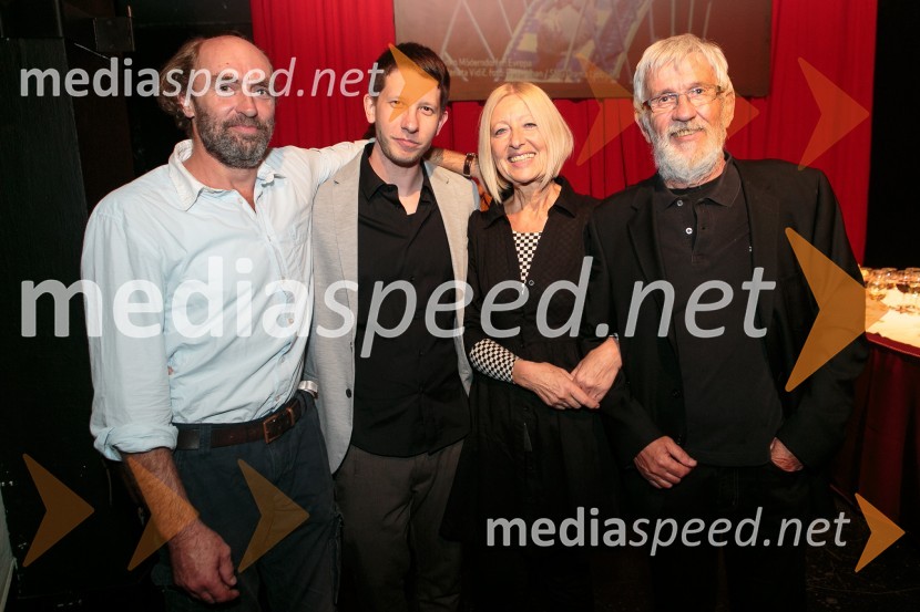  Janez Škof, igralec;  Anže Okorn;  ... ;  ... Evropa, premiera predstave Vinka Möderndorferja