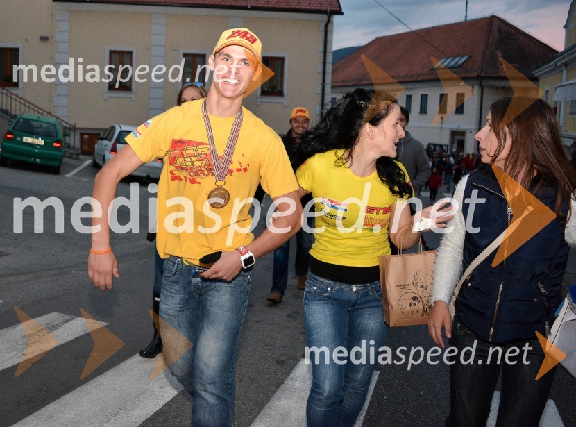  Tim Gajser, motokrosist (Motocross-Ski Gajser team);  Vesna Gajser, mati Tima Gajserja;  ... Sprejem Tima Gajserja, svetovnega prvaka v motokrosu