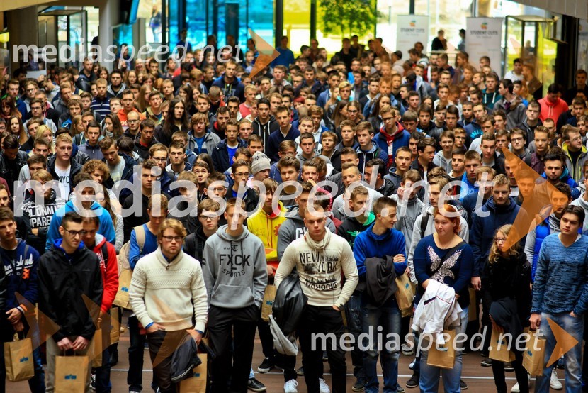 Univerza v Mariboru, sprejem za nove študente FERIUniverza v Mariboru, sprejem za nove študente FERI