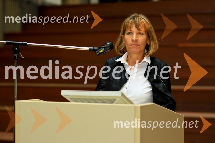 Univerza v Mariboru, sprejem za nove študente FERI