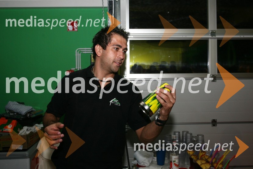 Emil Širić, zmagovalec oddaje Bar 2Otvoritev novih poslovnih prostorov podjetja MIK Celje v Vojniku