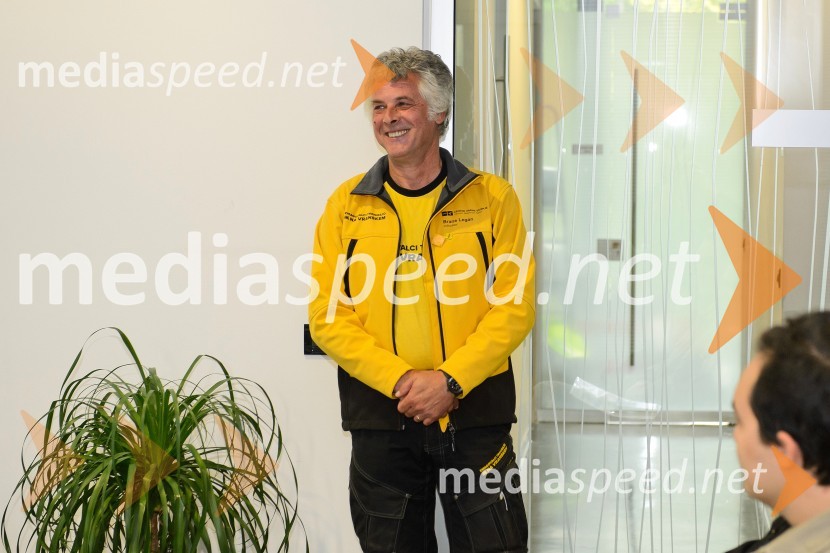  Brane Legan, inštruktor, AMZS Center varne vožnjePorsche Road tour