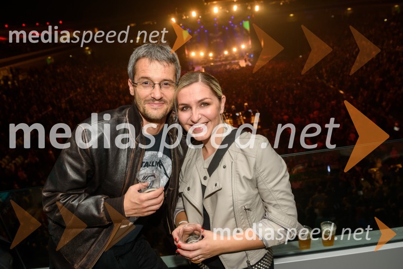  Jean Frbežar, radijski voditelj;  Katarina Frbežar25 let skupine Big Foot Mama, koncert