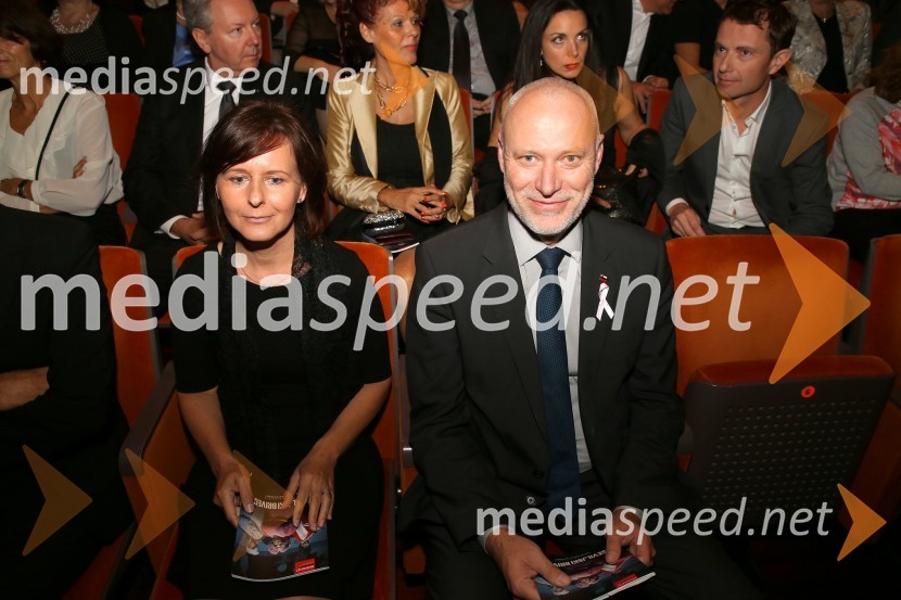  Mateja Gantar; dr. Milan Brglez, predsednik Državnega zbora Republike SlovenijeSeviljski brivec, premiera opere