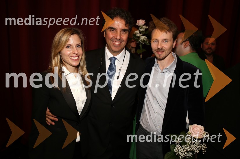  Tara Simoncic, dirigentka;  Pier Francesco  Maestrini, režiser;  Joshua Held, scenografSeviljski brivec, premiera opere