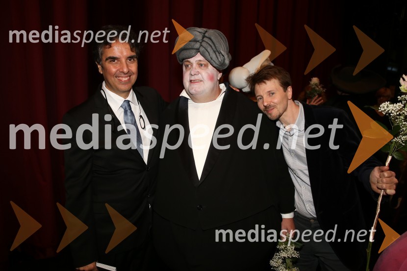  Pier Francesco  Maestrini, režiser;  Bojan Hinteregger, operni pevec;  Joshua Held, scenografSeviljski brivec, premiera opere