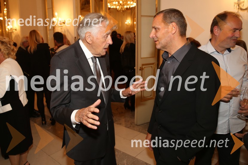  Demeter  Bitenc, igralec;  Danilo Rošker, direktor SNG MariborSeviljski brivec, premiera opere