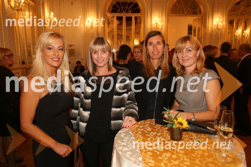  Darja Lampret, vodja pokopališča Pobrežje, Pogrebno podjetje Maribor; mag. Lidija Pliberšek,  direktorica Pogrebnega podjetja Maribor;  ... ;  ... Seviljski brivec, premiera opere