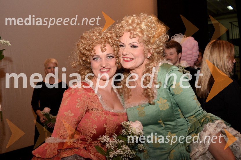  Terezija Potočnik, operna pevka;  Regina Schulz, operna pevkaSeviljski brivec, premiera opere