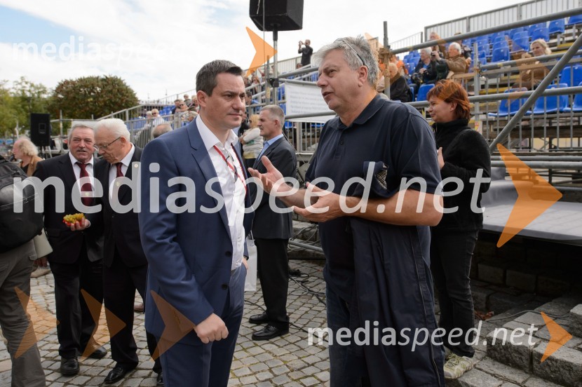  Marko Žula, direktor, Nigrad;  Andrej Verlič, predsednik nadzornega sveta, Pogrebno podjetje MariborTrgatev Stare trte 2015