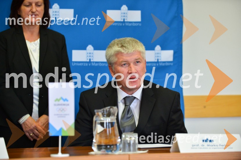 prof. dr. Marko Ferjan, dekan, Fakulteta za organizacijske vede, Univerza v MariboruUniverza v Mariboru, podpis sporazuma z Olimpijskim komitejem Slovenije