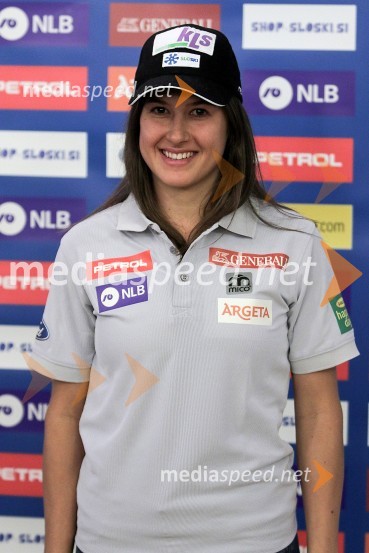  Tina Robnik, smučarkaPredstavitev smučarskih reprezentanc