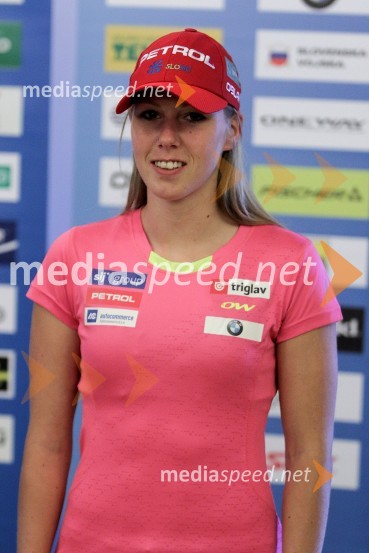  Anja Eržen, biatlonkaPredstavitev smučarskih reprezentanc