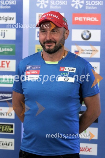  Tomaž Kos,  trenerPredstavitev smučarskih reprezentanc