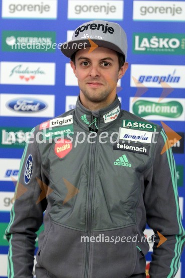  Tomaž Naglič, smučarski skakalecPredstavitev smučarskih reprezentanc