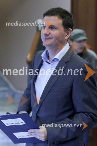  Tomi Trbovc, PR, Smučarska zveza SlovenijePredstavitev smučarskih reprezentanc