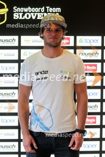  Tim  Mastnak, deskar na snegu Predstavitev smučarskih reprezentanc