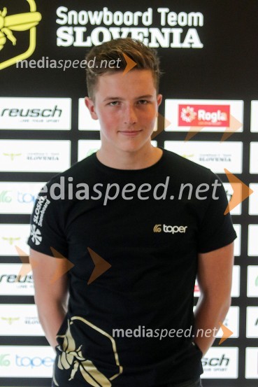  Tit  Štante, deskar na sneguPredstavitev smučarskih reprezentanc