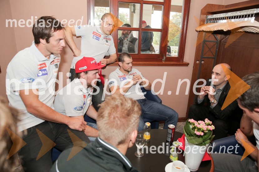 Predstavitev smučarskih reprezentanc