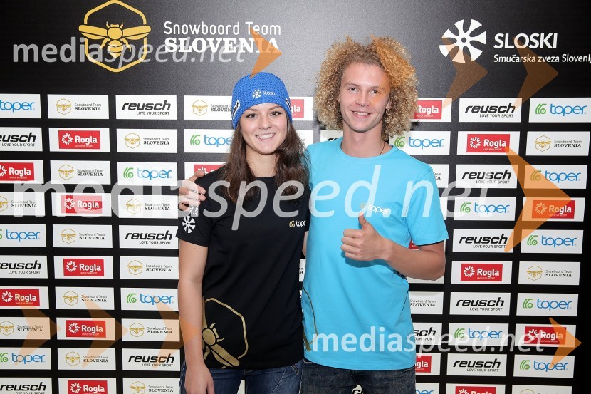  Sara Domajnko, deskarka na snegu;  Aljoša Krivec, deskar na sneguPredstavitev smučarskih reprezentanc