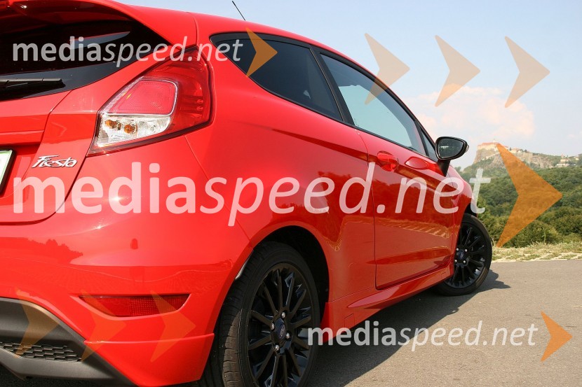 Ford Fiesta 1.0 EcoBoost Red EditionFord Fiesta 1.0 EcoBoost Red Edition, mediaspeed test