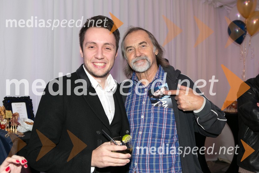  ... ;  Dragan  Bulič, glasbeni urednikSoba 102 praznovala 1. rojstni dan