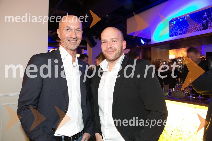  Boštjan Menart, direktor Založbe Menart;  Tomaž   Brantuša   Soba 102 praznovala 1. rojstni dan