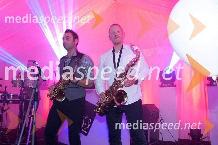 Soba 102 praznovala 1. rojstni dan