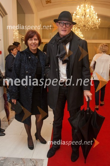  Bojana Šarkanj, lastnica Galerije Hest;  Emil Šarkanj, lastnik Galerije Hest50. Borštnikovo srečanje, otvoritev razstave in festivala