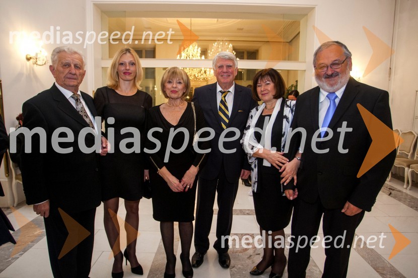  Marjan Bačko, gledališki igralec;  ... ;  Pavla Tetičkovič; prim. prof. dr. Erih Tetičkovič, nevrolog, Oddelek za nevrološke bolezni UKC Maribor;  Jolanda Tičar; prof. dr. Igor Tičar, rektor, Univerza v Mariboru50. Borštnikovo srečanje, otvoritev razstave in festivala