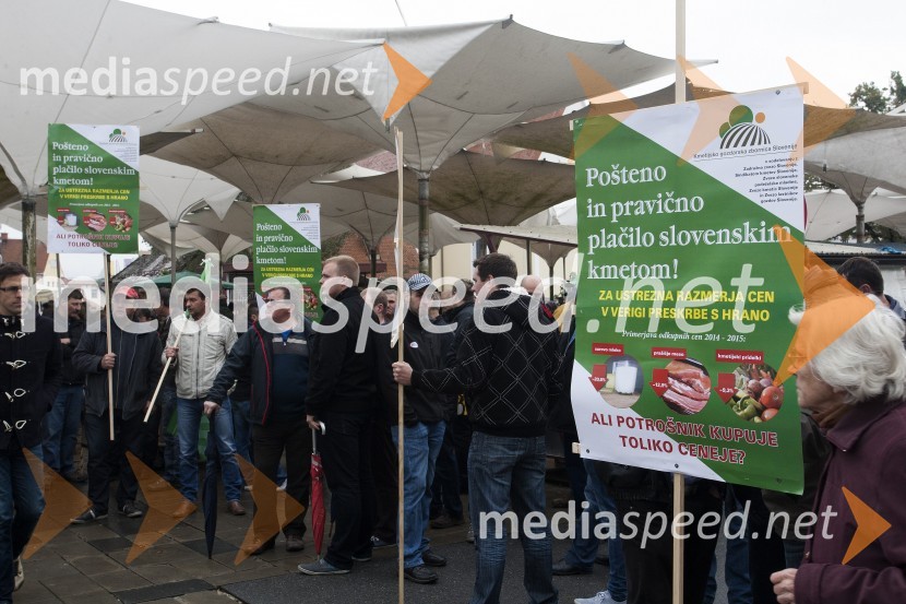 Protest kmetov na mariborski tržnici