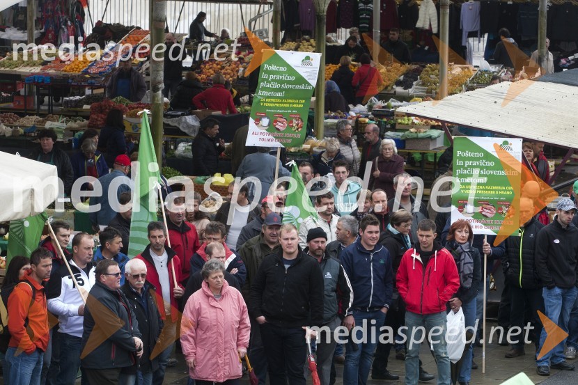 Protest kmetov na mariborski tržnici