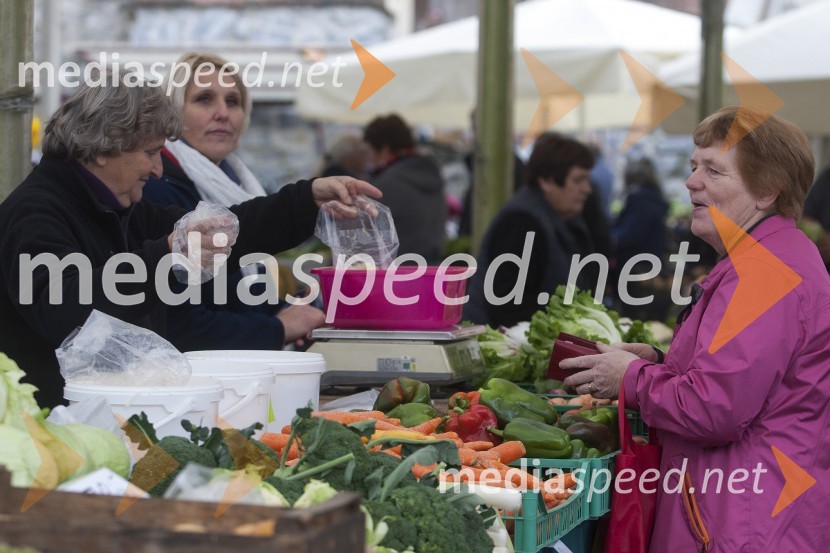 Protest kmetov na mariborski tržnici