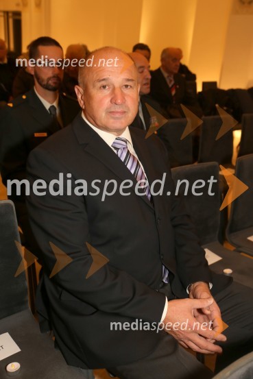  Milan Mikl, svetnik MOM, Županova listaJožef Smej postal častni občan Mestne občine Maribor