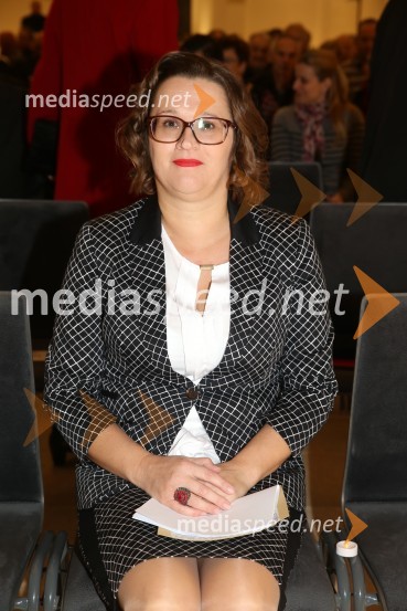  Lidija Divjak Mirnik, direktorica Študentskih domov UM, mestna svetnica MOM (LPR)Jožef Smej postal častni občan Mestne občine Maribor