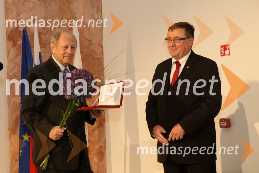  Franci    Štelcer ; dr. Andrej Fištravec, župan, Mestna občina MariborJožef Smej postal častni občan Mestne občine Maribor