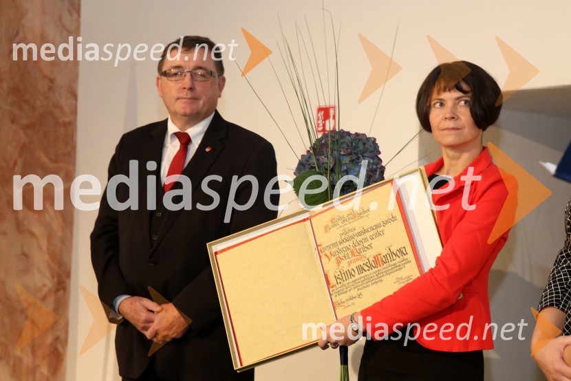 dr. Andrej Fištravec, župan, Mestna občina Maribor;  Jasmina   Breznik     Jožef Smej postal častni občan Mestne občine Maribor