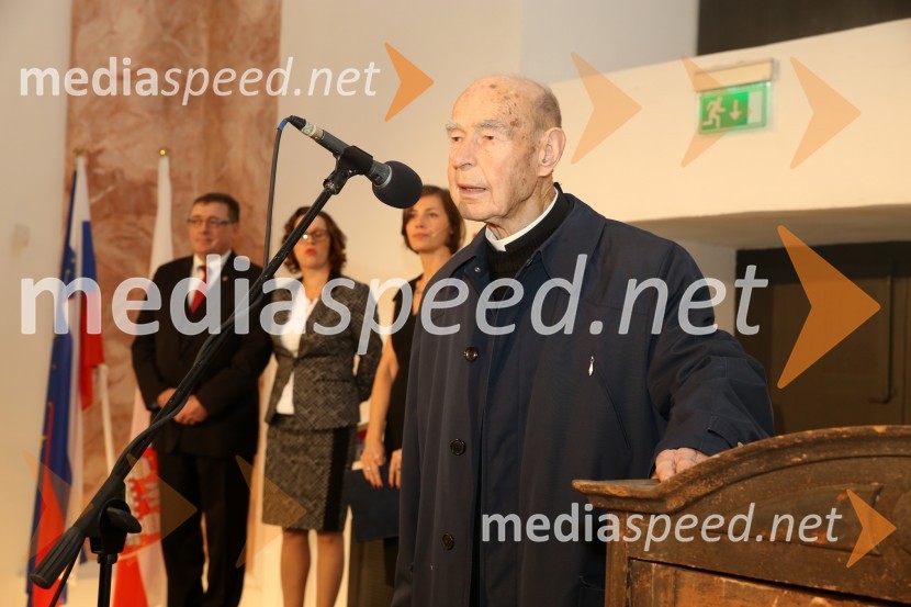 dr. Jožef Smej, mariborski pomožni škofJožef Smej postal častni občan Mestne občine Maribor