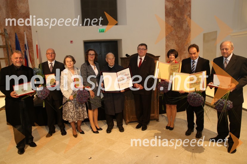  Milan Pečovnik - Pidži, glasbenik;  Martin  Benko, predsednik društva Sožitje Maribor;  Vera Feguš;  Lidija Divjak Mirnik, direktorica Študentskih domov UM, mestna svetnica MOM (LPR); dr. Jožef Smej, mariborski pomožni škof; dr. Andrej Fištravec, župan, Mestna občina Maribor;  Jasmina   Breznik     ;  Stanko  Zorec;  Franci    Štelcer Jožef Smej postal častni občan Mestne občine Maribor