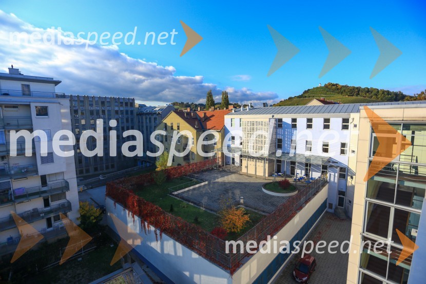 Restavracija in kavarna 7Restavracija in kavarna 7, otvoritev