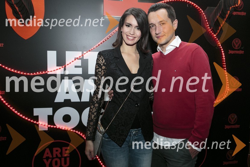  Nataša Gavranič, voditeljica športa, Planet TV;  ... Znani Slovenci na zabavi z Jägermeistrom