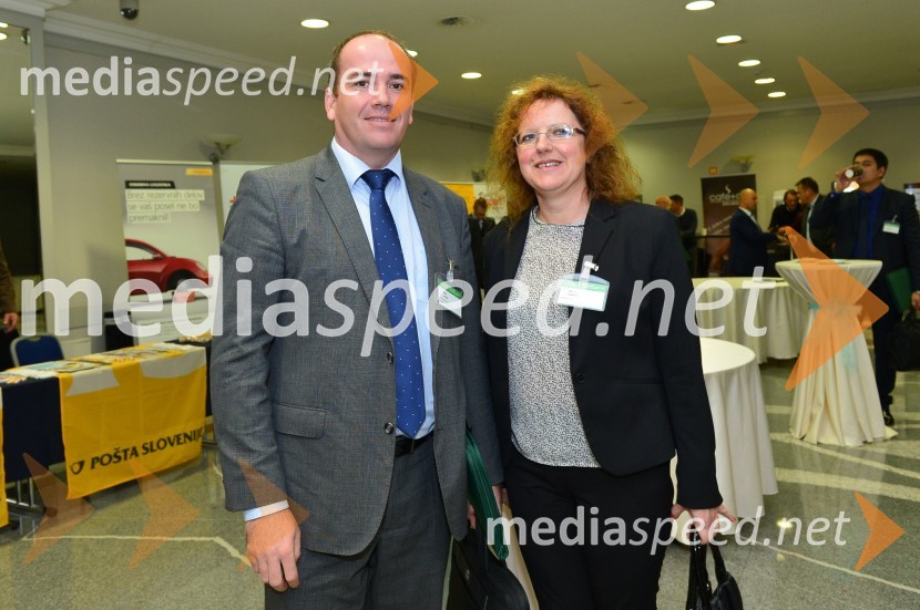 Oskrbovalne verige v znanosti in praksi 2015, logistični kongres, 1. dan