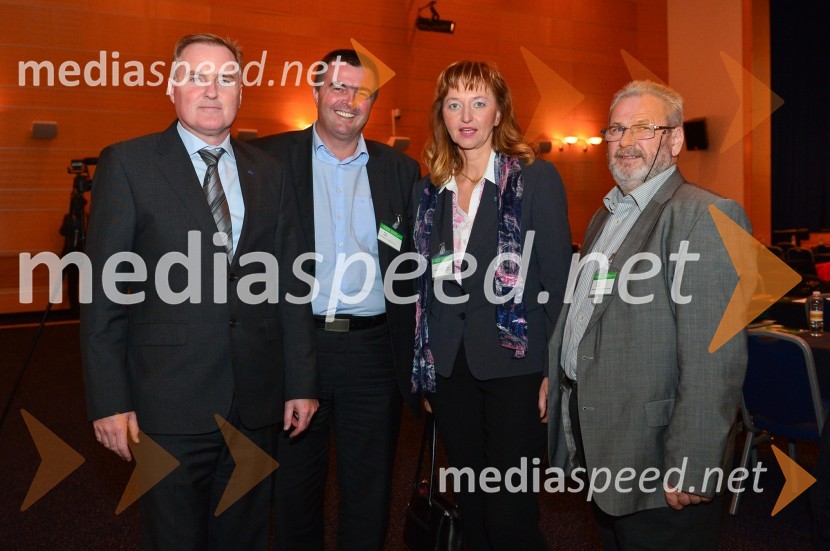 Oskrbovalne verige v znanosti in praksi 2015, logistični kongres, 1. dan