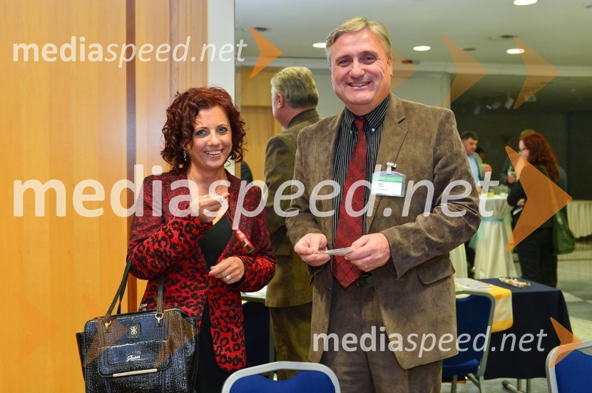 Oskrbovalne verige v znanosti in praksi 2015, logistični kongres, 1. dan