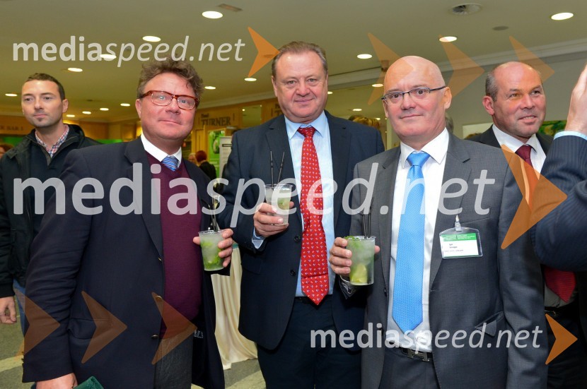  ... ; prof. dr. Stane Božičnik, Fakulteta za gradbeništvo, prometno inženirstvo in arhitektur;  Igor Smrajec, Trinet d.o.o.Oskrbovalne verige v znanosti in praksi 2015, logistični kongres, 1. dan