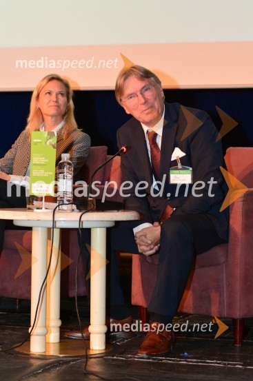  Sabine Eisses, DHL;  Jos Marinus, Evropsko logistično združenje, ELAOskrbovalne verige v znanosti in praksi 2015, logistični kongres, 1. dan