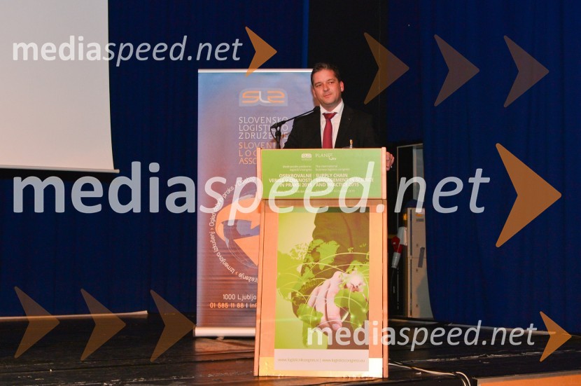  Igor  Žula, predsednik Slovenskega logističnega združenja Oskrbovalne verige v znanosti in praksi 2015, logistični kongres, 1. dan